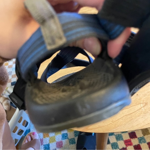 Kids Chacos Size 13 - Picture 3 of 5